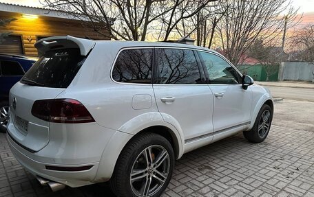 Volkswagen Touareg III, 2012 год, 2 550 000 рублей, 4 фотография