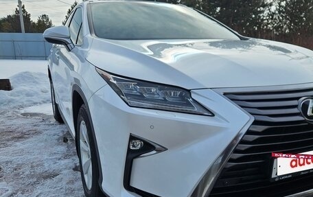 Lexus RX IV рестайлинг, 2017 год, 4 275 000 рублей, 7 фотография