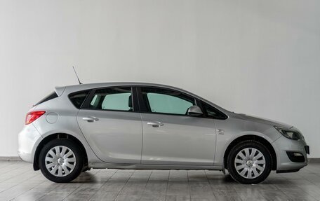 Opel Astra J, 2014 год, 979 000 рублей, 5 фотография