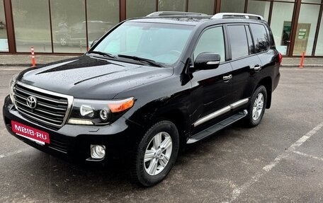 Toyota Land Cruiser 200, 2014 год, 4 500 000 рублей, 2 фотография