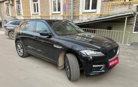 Jaguar F-Pace, 2018 год, 2 900 000 рублей, 3 фотография