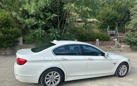 BMW 5 серия, 2011 год, 2 450 000 рублей, 3 фотография