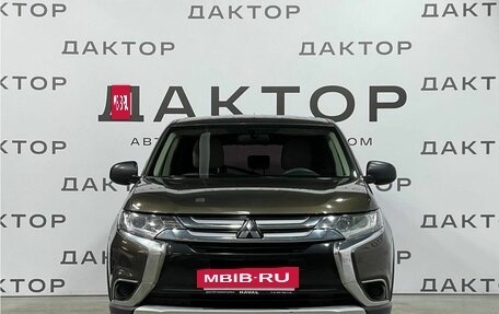 Mitsubishi Outlander III рестайлинг 3, 2015 год, 1 295 000 рублей, 2 фотография