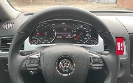 Volkswagen Touareg III, 2011 год, 2 800 000 рублей, 10 фотография