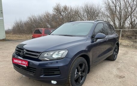 Volkswagen Touareg III, 2011 год, 2 800 000 рублей, 8 фотография