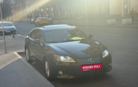 Lexus ES VII, 2013 год, 2 180 000 рублей, 2 фотография