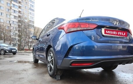 Hyundai Solaris II рестайлинг, 2022 год, 1 700 000 рублей, 4 фотография