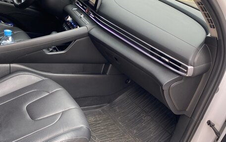 Hyundai Elantra, 2021 год, 2 600 000 рублей, 5 фотография
