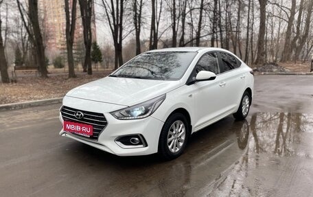 Hyundai Solaris II рестайлинг, 2018 год, 1 140 000 рублей, 1 фотография