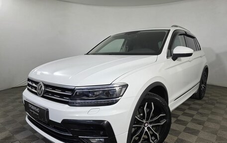 Volkswagen Tiguan II, 2018 год, 2 650 000 рублей, 1 фотография