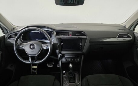 Volkswagen Tiguan II, 2018 год, 2 650 000 рублей, 7 фотография
