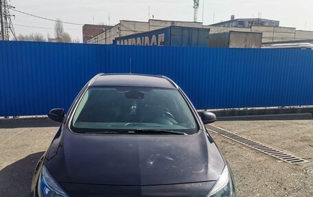 Opel Astra J, 2011 год, 900 000 рублей, 4 фотография