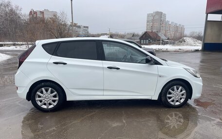 Hyundai Solaris II рестайлинг, 2014 год, 699 000 рублей, 4 фотография