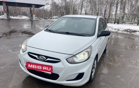 Hyundai Solaris II рестайлинг, 2014 год, 699 000 рублей, 3 фотография