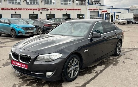 BMW 5 серия, 2012 год, 1 550 000 рублей, 2 фотография