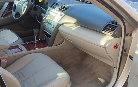 Toyota Camry, 2008 год, 1 290 000 рублей, 6 фотография