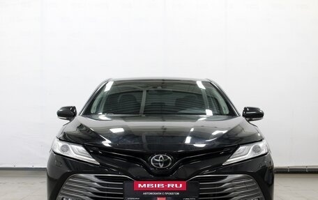 Toyota Camry, 2020 год, 3 200 000 рублей, 2 фотография