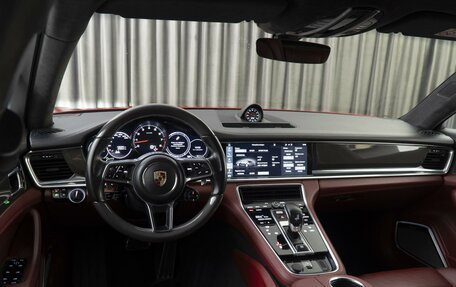 Porsche Panamera II рестайлинг, 2016 год, 6 297 000 рублей, 10 фотография