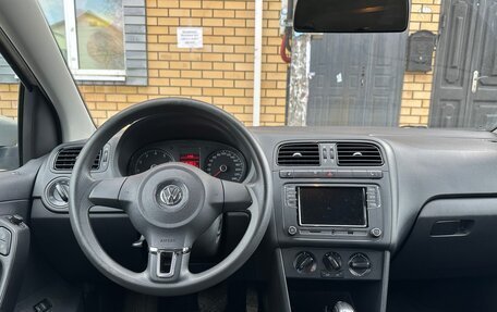 Volkswagen Polo VI (EU Market), 2012 год, 900 000 рублей, 9 фотография