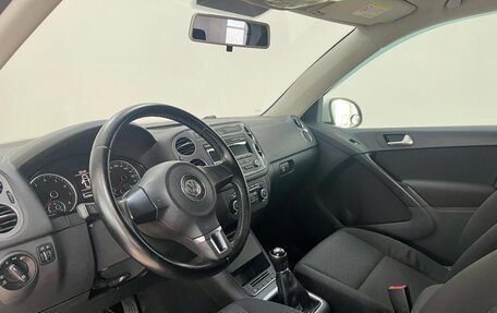 Volkswagen Tiguan I, 2012 год, 1 029 900 рублей, 10 фотография