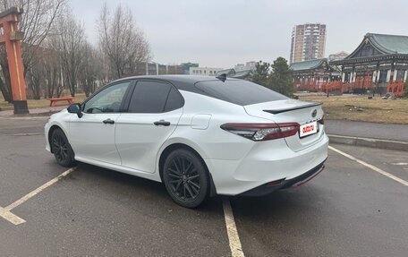 Toyota Camry, 2022 год, 3 240 000 рублей, 8 фотография