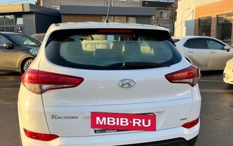 Hyundai Tucson III, 2016 год, 2 000 000 рублей, 12 фотография