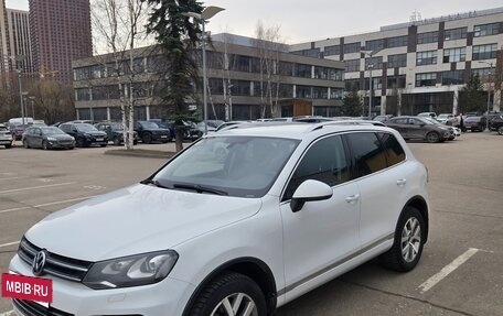 Volkswagen Touareg III, 2012 год, 1 950 000 рублей, 10 фотография