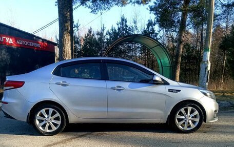 KIA Rio III рестайлинг, 2015 год, 990 000 рублей, 8 фотография