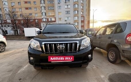 Toyota Land Cruiser Prado 150 рестайлинг 2, 2013 год, 3 400 000 рублей, 3 фотография