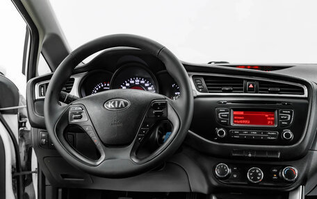 KIA cee'd III, 2017 год, 995 000 рублей, 9 фотография