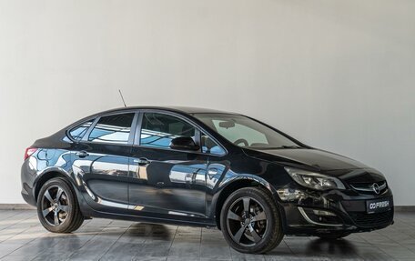 Opel Astra J, 2013 год, 939 000 рублей, 1 фотография