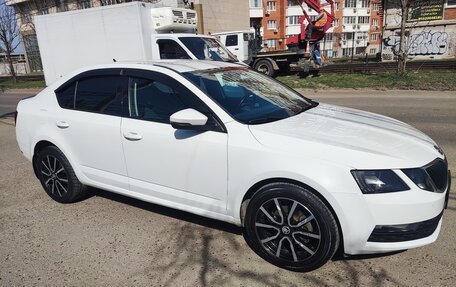 Skoda Octavia, 2019 год, 1 600 000 рублей, 3 фотография