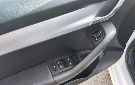 Skoda Octavia, 2019 год, 1 600 000 рублей, 8 фотография