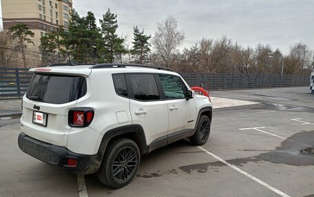 Jeep Renegade I рестайлинг, 2019 год, 1 500 000 рублей, 8 фотография