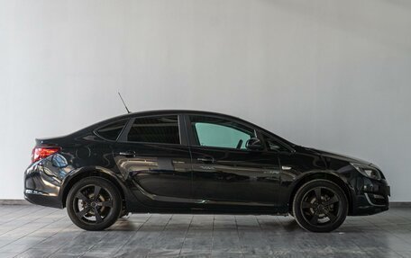 Opel Astra J, 2013 год, 939 000 рублей, 5 фотография