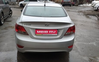 Hyundai Solaris II рестайлинг, 2011 год, 740 000 рублей, 1 фотография