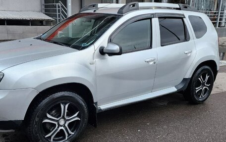 Renault Duster I рестайлинг, 2017 год, 1 380 000 рублей, 5 фотография