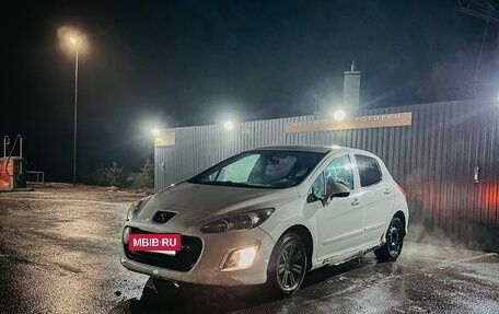 Peugeot 308 II, 2011 год, 450 000 рублей, 2 фотография