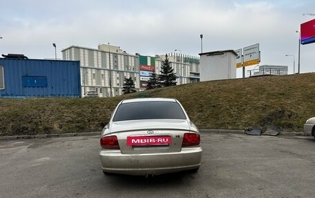 Hyundai Sonata IV рестайлинг, 2005 год, 475 000 рублей, 6 фотография