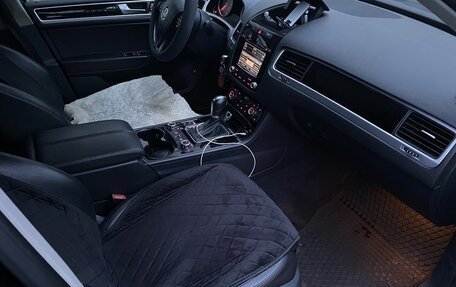 Volkswagen Touareg III, 2013 год, 2 399 990 рублей, 13 фотография