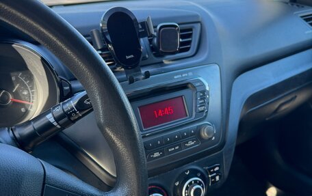 KIA Rio III рестайлинг, 2012 год, 990 000 рублей, 12 фотография