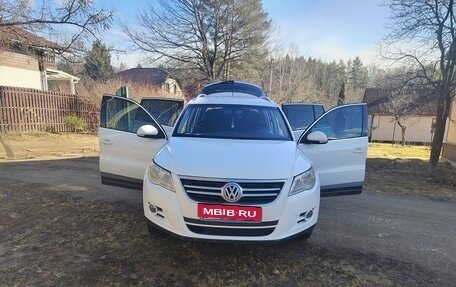 Volkswagen Tiguan I, 2010 год, 999 990 рублей, 8 фотография