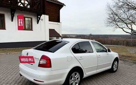 Skoda Octavia, 2011 год, 940 000 рублей, 2 фотография