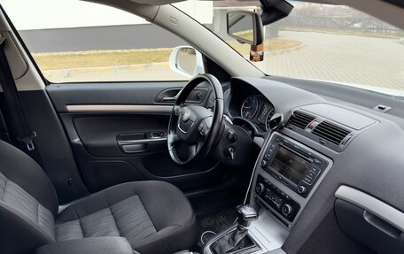 Skoda Octavia, 2011 год, 940 000 рублей, 18 фотография