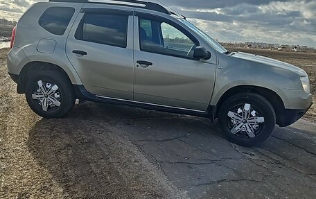 Renault Duster I рестайлинг, 2013 год, 875 000 рублей, 3 фотография