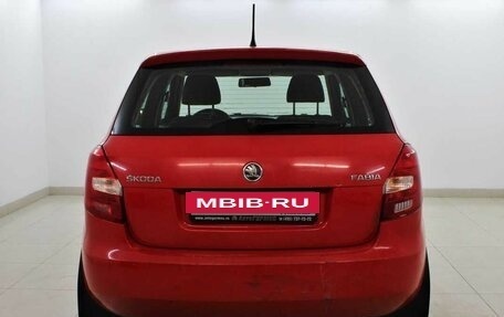 Skoda Fabia II, 2013 год, 540 000 рублей, 3 фотография