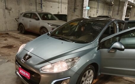 Peugeot 308 II, 2011 год, 950 000 рублей, 15 фотография