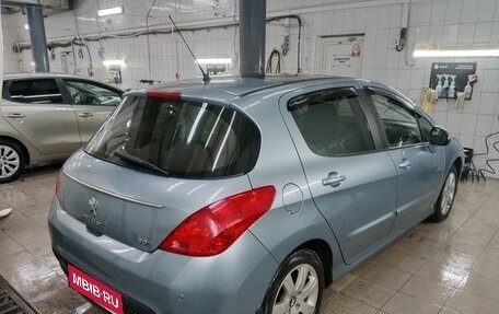 Peugeot 308 II, 2011 год, 950 000 рублей, 3 фотография