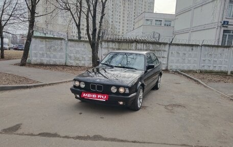 BMW 5 серия, 1988 год, 380 000 рублей, 8 фотография