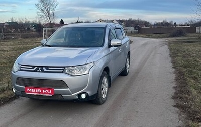 Mitsubishi Outlander III рестайлинг 3, 2012 год, 1 500 000 рублей, 1 фотография